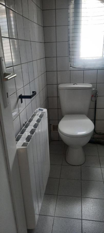 Maison En Location Fresnes Sur Marne Kültér fotó